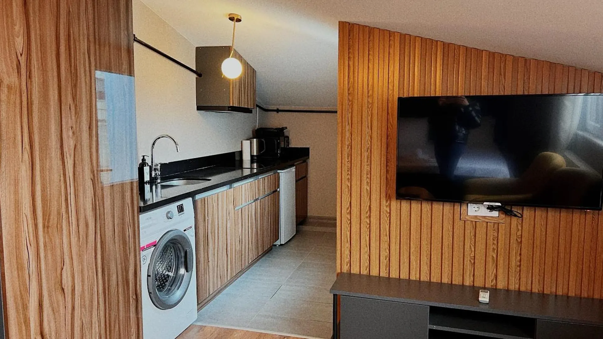 Private Apartment At Beylikduezue Nearly To E5 2 Istanbul
