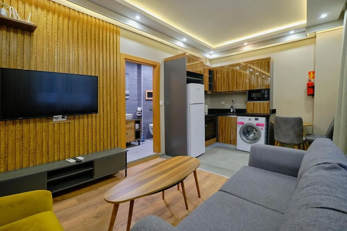 Private Apartment At Beylikduezue Nearly To E5 2 Istanbul 0*,  Türkei