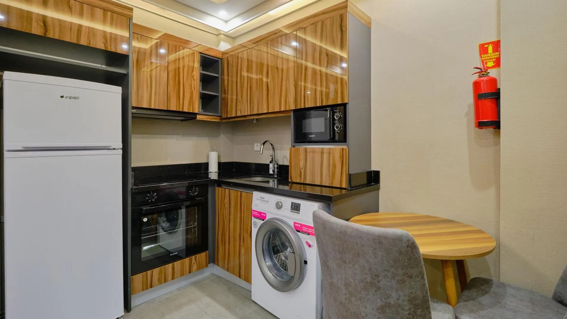 Private Apartment At Beylikduezue Nearly To E5 2 Istanbul