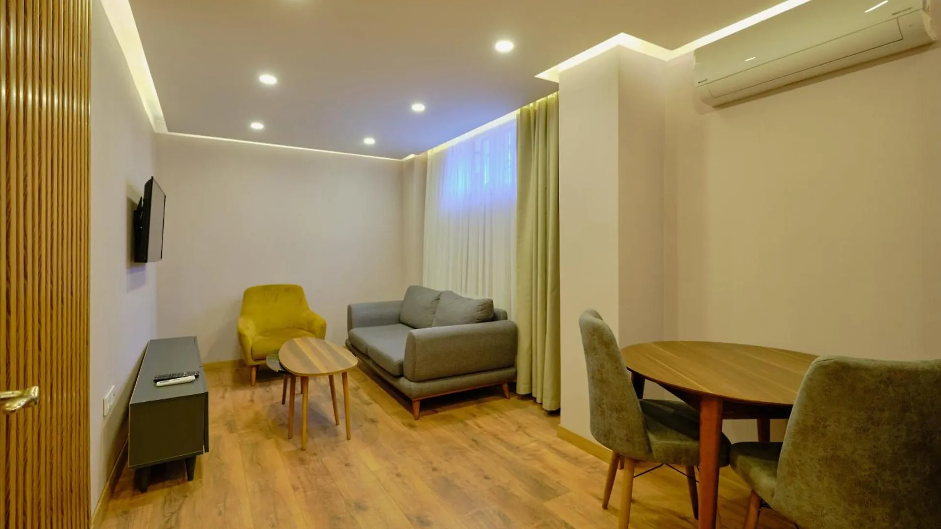 Private Apartment At Beylikduezue Nearly To E5 2 Istanbul